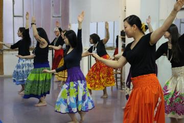 Halau Hula O Manoa